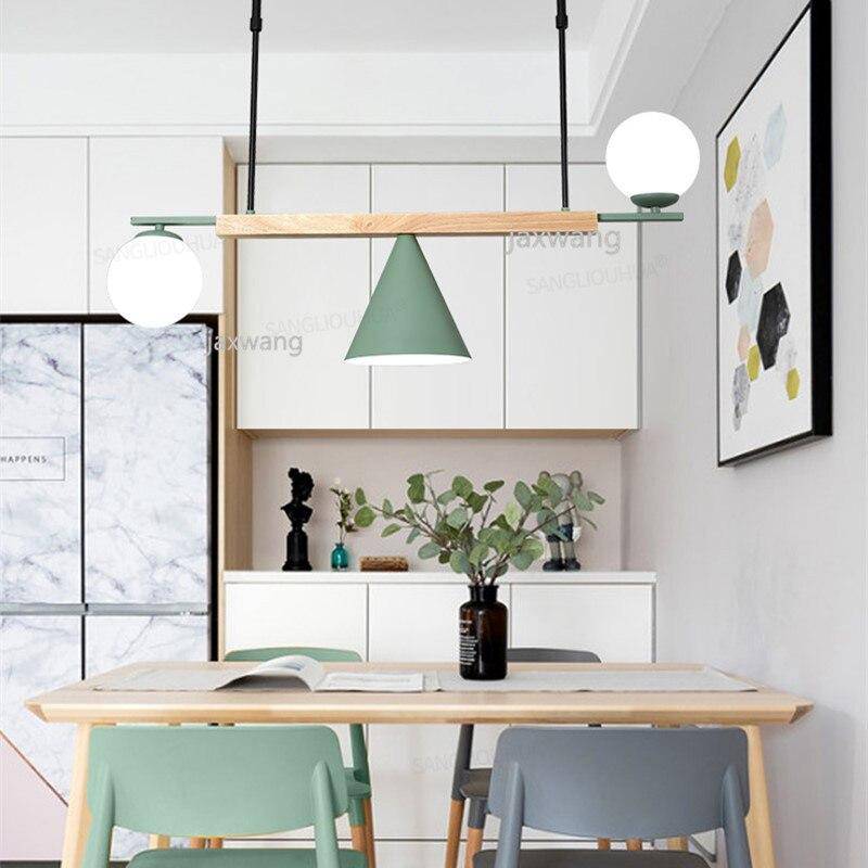 Suspension design à LED avec boules en verre et abat-jour triangle Loft