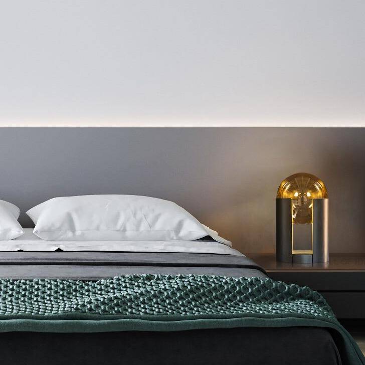 Lampe à poser design LED avec base arrondie en métal et boule lumineuse Designer - vue 4 sur 5