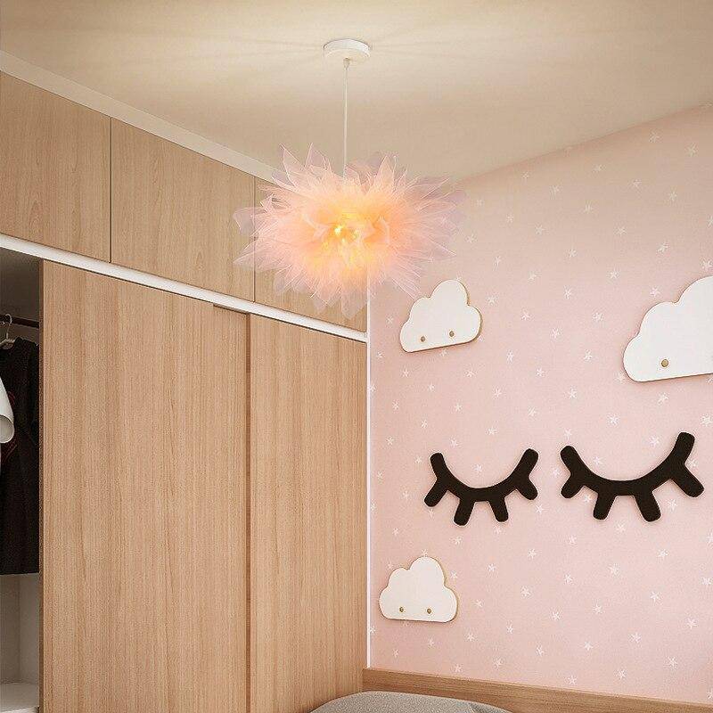 Suspension design LED avec fleur en tissu - vue 4 sur 11
