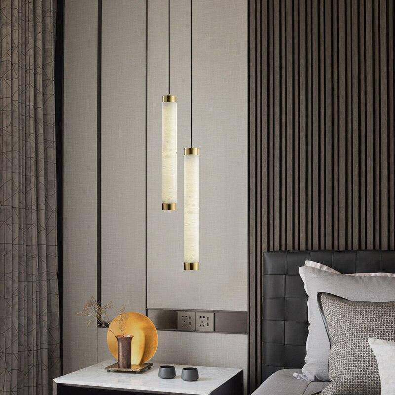 Suspension design LED en marbre avec bords dorés - vue 3 sur 9