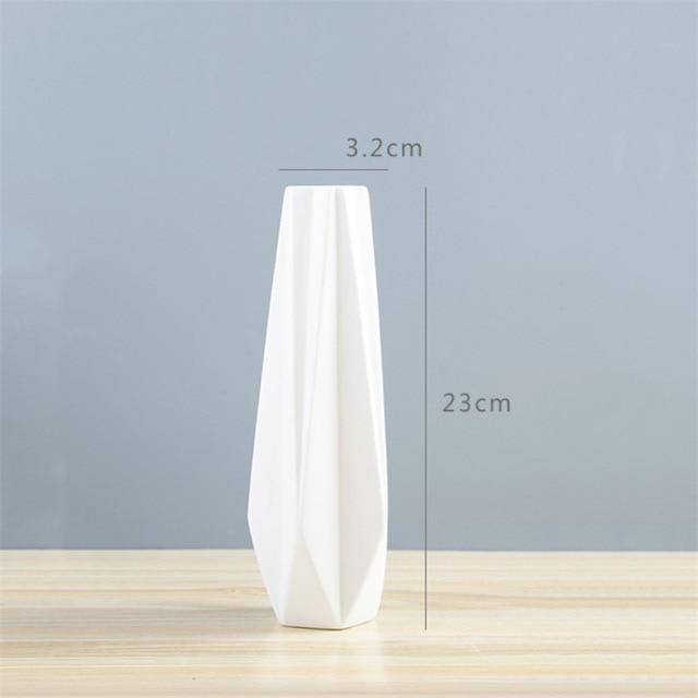 Vase géométrique en céramique style Wedding - vue 7 sur 10