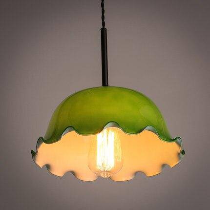 Suspension retro LED avec abat-jour aux bords courbés