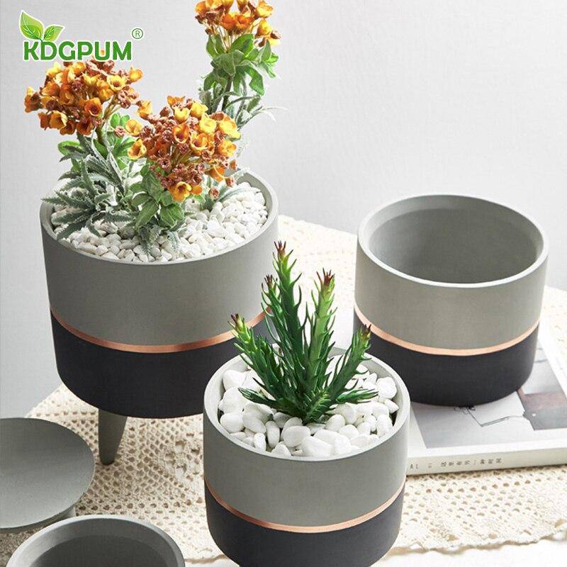 Cache-pot sur pied bas design effet ciment Ultra - vue 5 sur 12