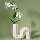 Vase moderne aux formes géométriques style Floride A