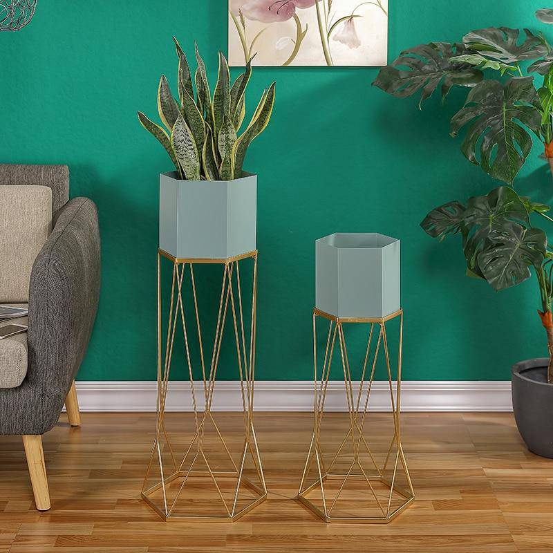 Piédestal sur pied haut design en métal avec pot géométrique - vue 4 sur 15