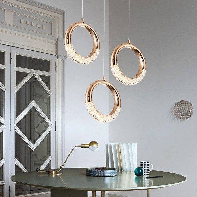 Suspension design Led avec anneau doré style Ring Light - vue 3 sur 3