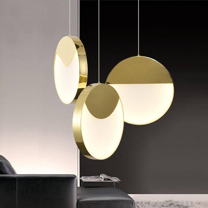 Suspension design LED avec disque aux bords épais dorés - vue 5 sur 8