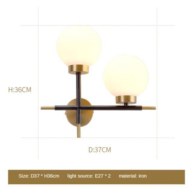 Applique murale design LED dorée avec boule en verre Wall