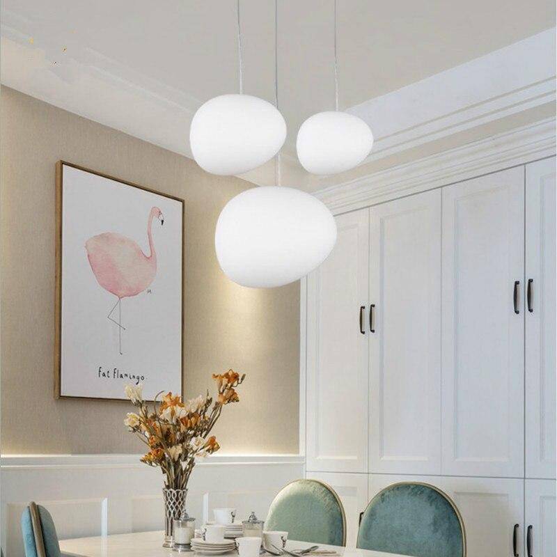 Suspension design LED forme ovale en verre blanc