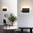 Applique murale design à LED en métal style arrondi Sconce