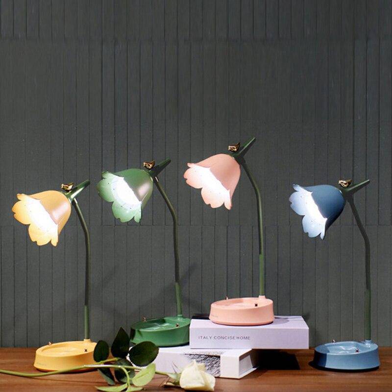 Lampe à poser LED en métal coloré style fleurs - vue 3 sur 7