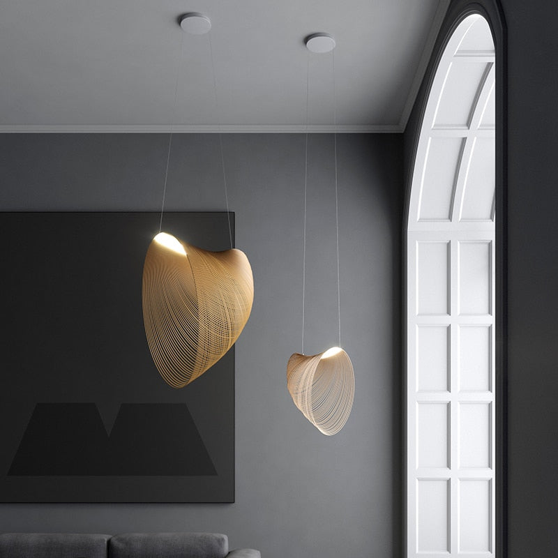 Suspension scandinave LED en forme de conque en bois Mahina