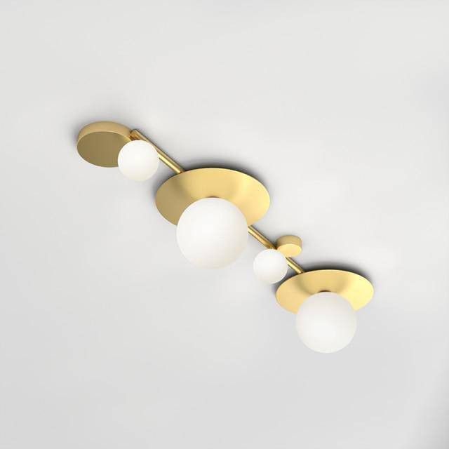 Plafonnier design à LED en métal doré et boules en verre style géométrique - vue 3 sur 5