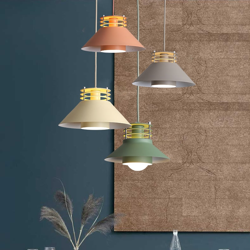 Suspension moderne à LED en métal Elna - vue 6 sur 8