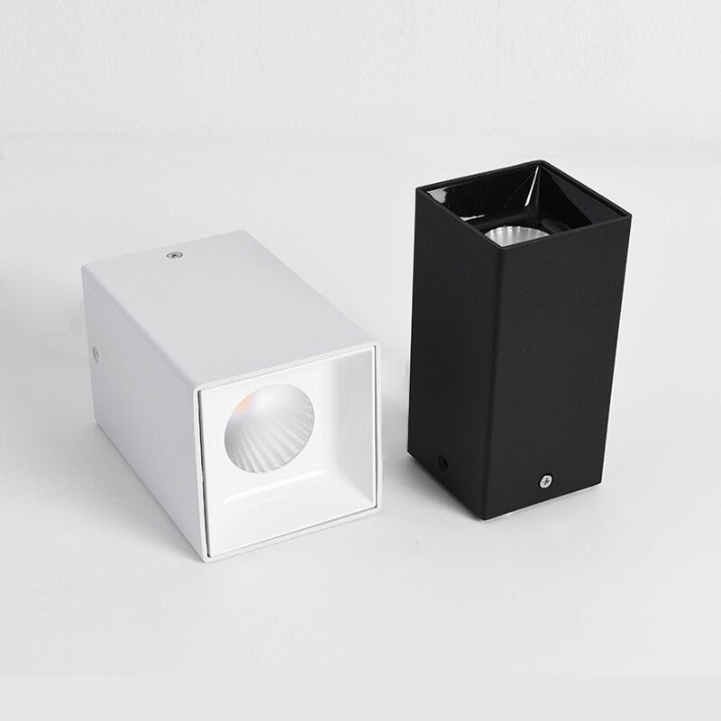 Spot moderne LED cubique et métallique Elma - vue 6 sur 7