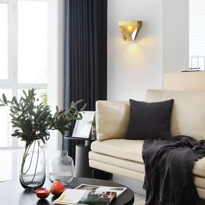 Applique murale moderne en forme de pyramide luxury Jarrett - vue 6 sur 7