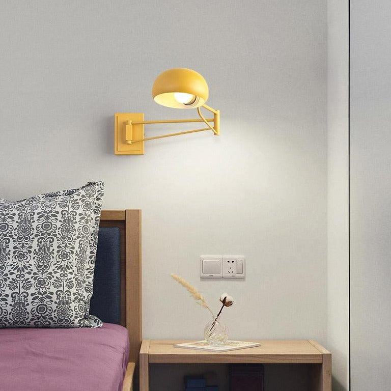 Applique murale moderne orientable et colorée Lyana