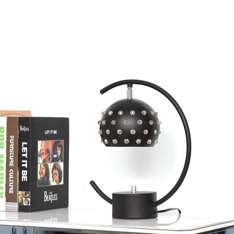 Lampe de bureau en métal avec abat-jour style disco Nest - vue 4 sur 7