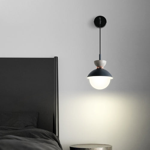 Applique murale moderne LED avec abat-jour en métal Hodge