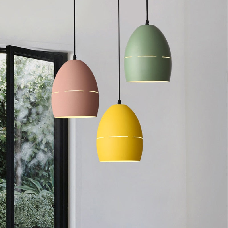 Suspension moderne LED avec abat-jour en métal arrondi Emmy - vue 3 sur 9