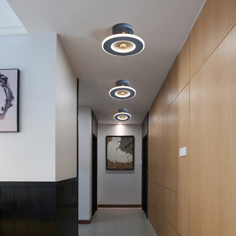 Plafonnier design avec des formes originales en métal Basil - vue 2 sur 14