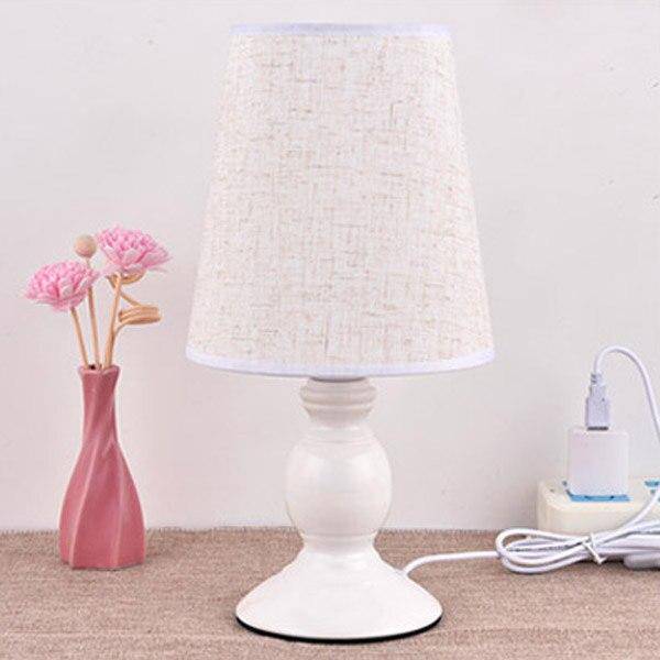 Lampe de chevet blanche avec abat-jour en tissu avec papillon et fleurs - vue 8 sur 8