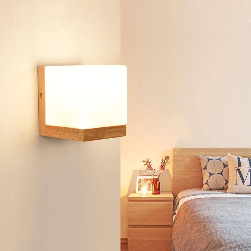 Applique murale moderne à LED en forme cubique en bois