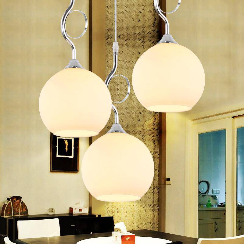 Suspension design avec boule et fil à noeud en aluminium - vue 5 sur 5