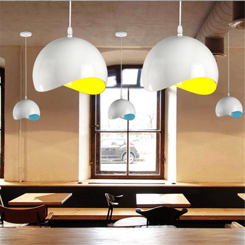 Suspension boule blanche et intérieur coloré Eggshell - vue 7 sur 10