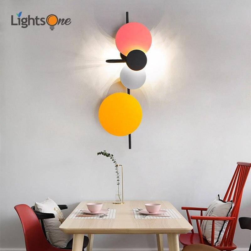 Applique murale design à LED avec plusieurs disques métal colorés Lasha - vue 3 sur 9