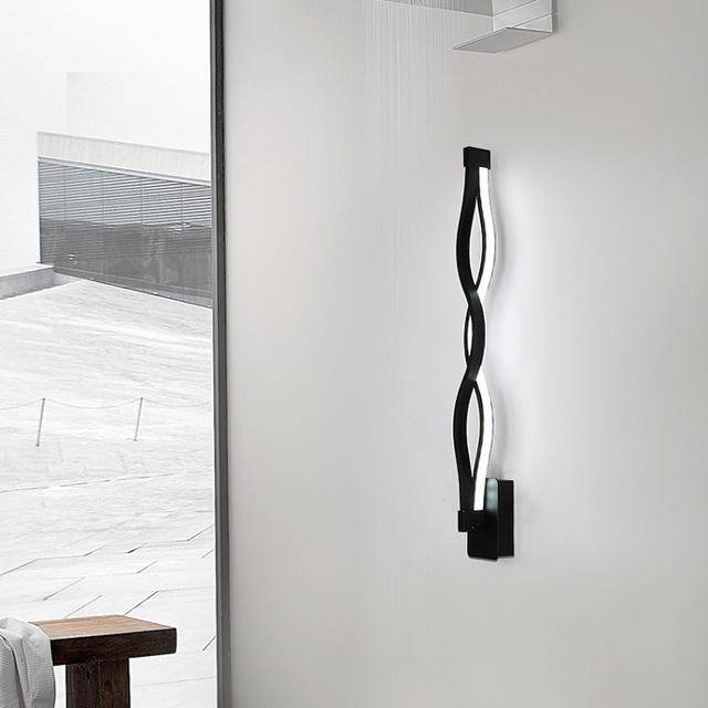 Applique murale design à LED en aluminium en forme de vagues verticales - vue 4 sur 4