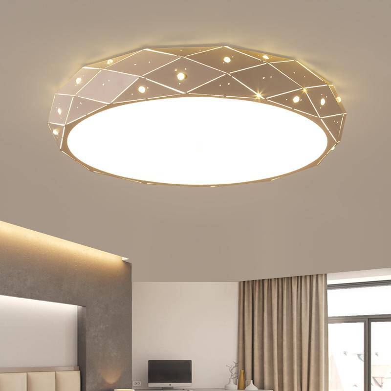 Plafonnier design LED géométrique avec étoiles