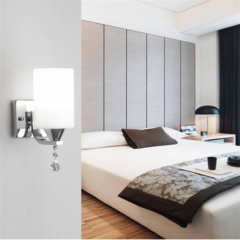 Applique murale LED chromée avec abat-jour cylindrique