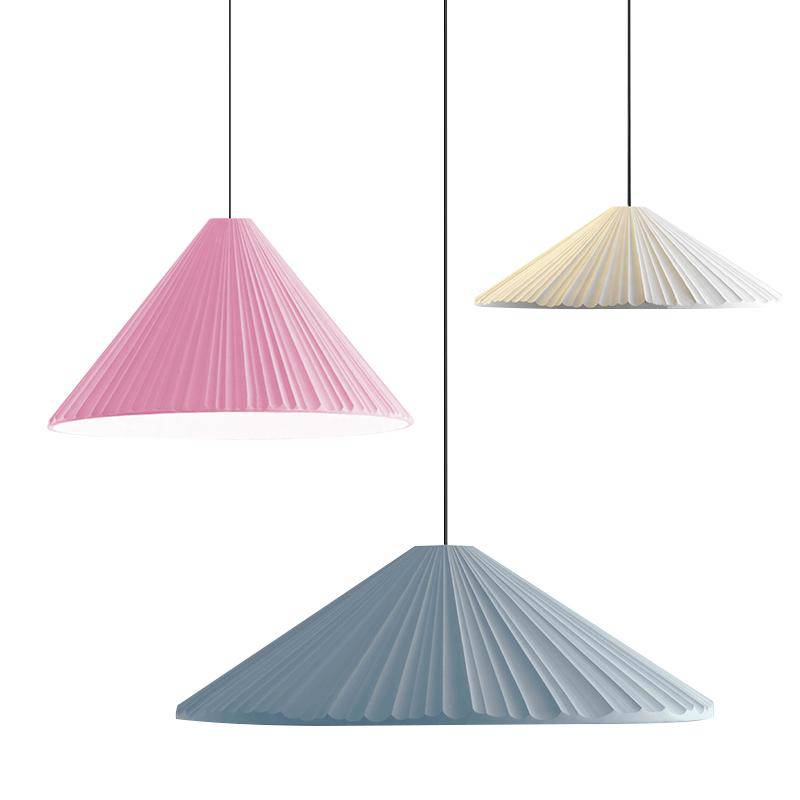 Suspensions design en cone de couleur Island - vue 5 sur 14