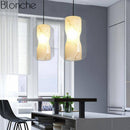 Suspension design en verre Broom