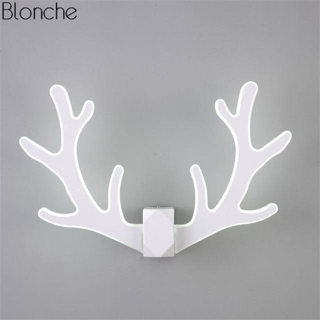 Applique murale LED en forme de corne cerf colorée