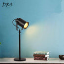 Lampe de bureau à LED spot ajustable sur pied noir