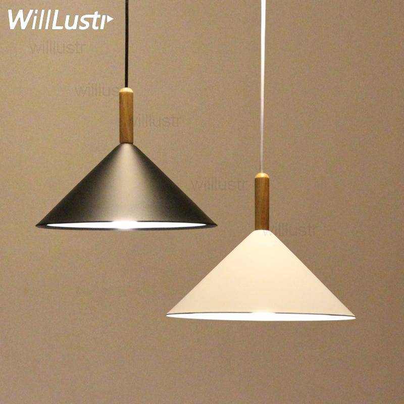 Suspension design cône en aluminium et support en bois
