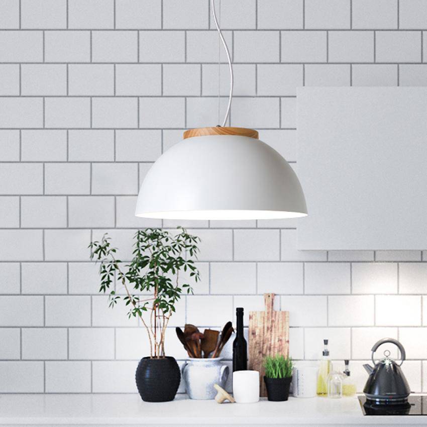 Suspension demi boule blanche en métal et base en bois - vue 5 sur 7