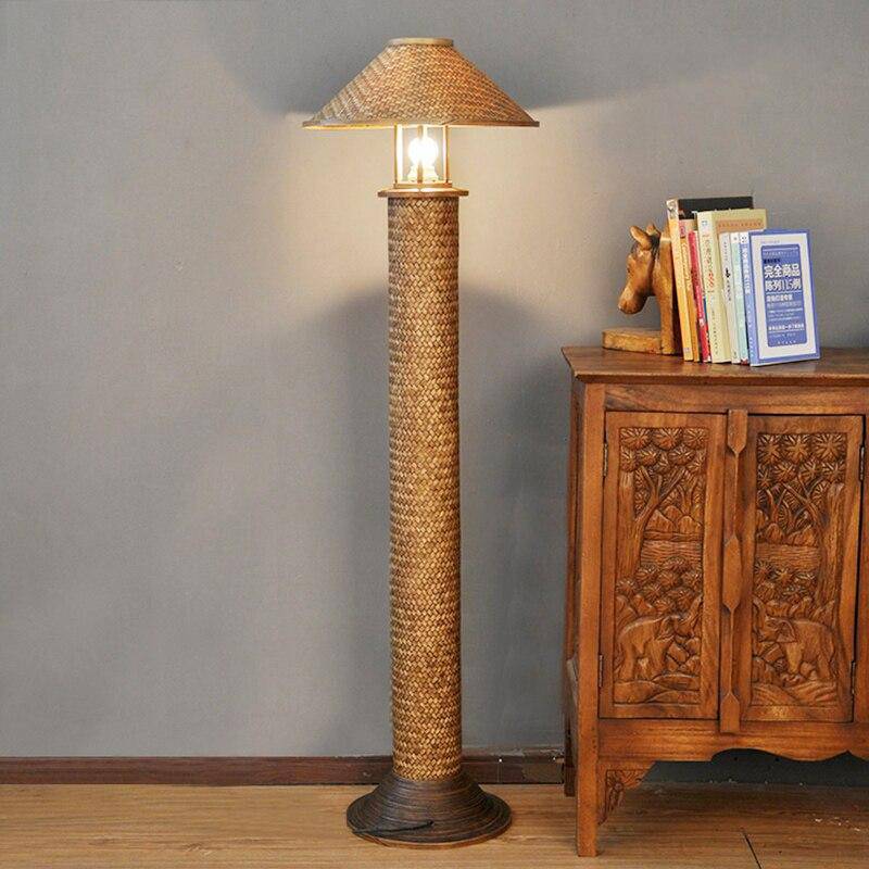 Lampadaire en bambou tressé Retro