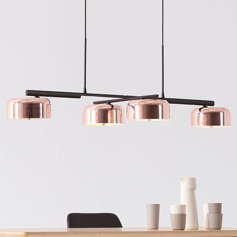Lustre moderne avec abat-jour chromé