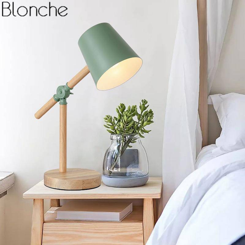 Lampe à poser en bois ajustable avec abat-jour coloré - vue 4 sur 10
