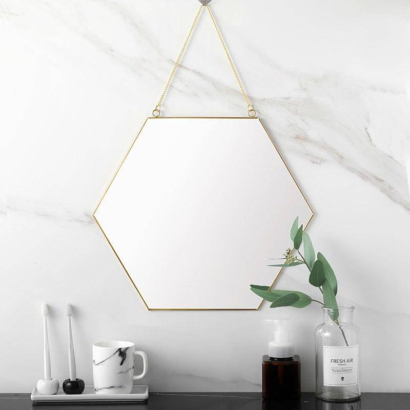 Miroir mural décoratif hexagonal à bordure en bois Geometric