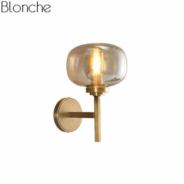 Applique murale design LED dorée et abat-jour en verre Sconce
