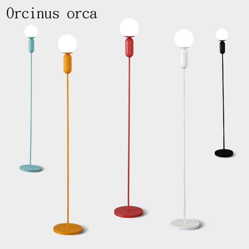 Modern minimalist floor lamp in candy colour - vue 3 sur 9