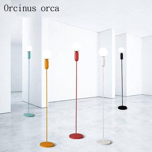 Modern minimalist floor lamp in candy colour - vue 3 sur 9
