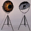Lampadaire tripode pour photo Sattelite