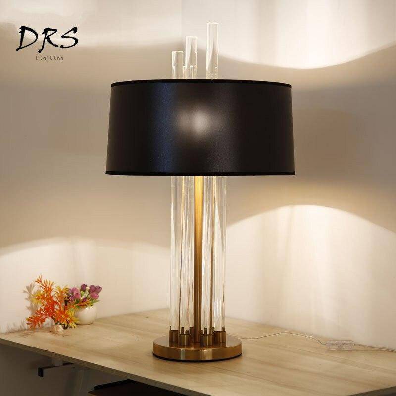 Lampe de chevet dorée en verre et abat-jour noir Designer - vue 6 sur 6