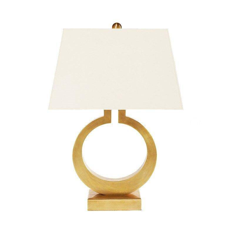 Lampe à poser design LED en métal doré avec abat-jour triangulaire Lampara - vue 4 sur 4