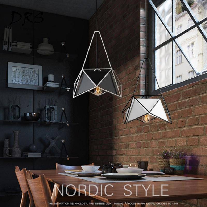 Suspension design style industriel Geometric